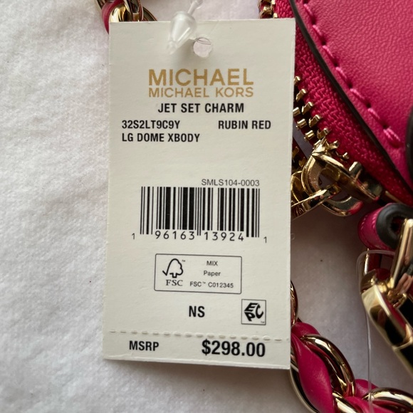 NWT Michael Kors Crossbody Handbag. - Picture 9 of 10